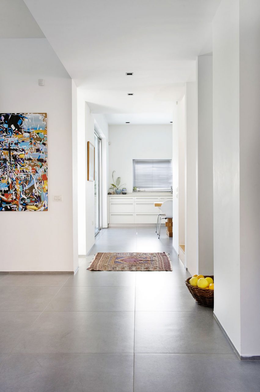 משמרת 1 מבט מהכניסה